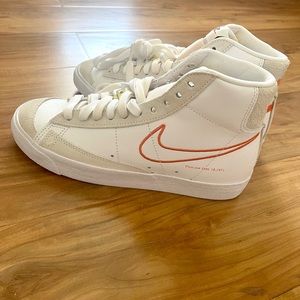 Brand New Nike Blazer Mid '77 SE